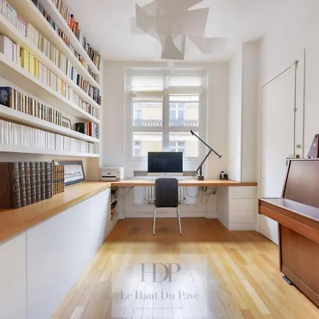 Wagram, 214m2, 4 Chambres, Balcon * Paris